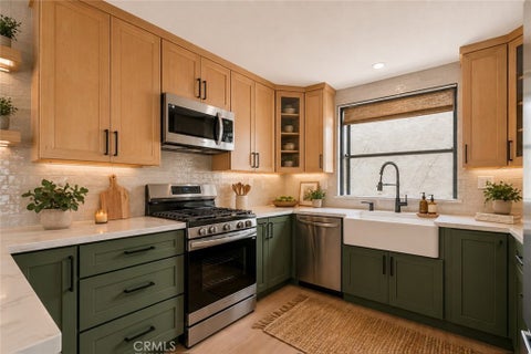 Photo of 2117 Grant Ave #1, Redondo Beach, CA 90278 (MLS # GD26160131)