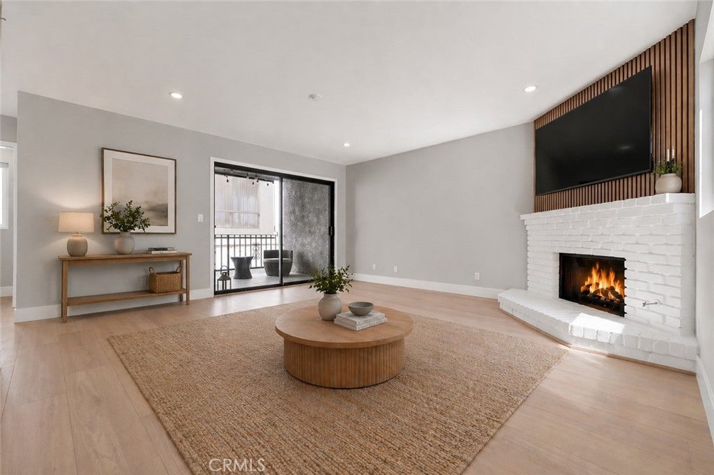 2117 Grant 1