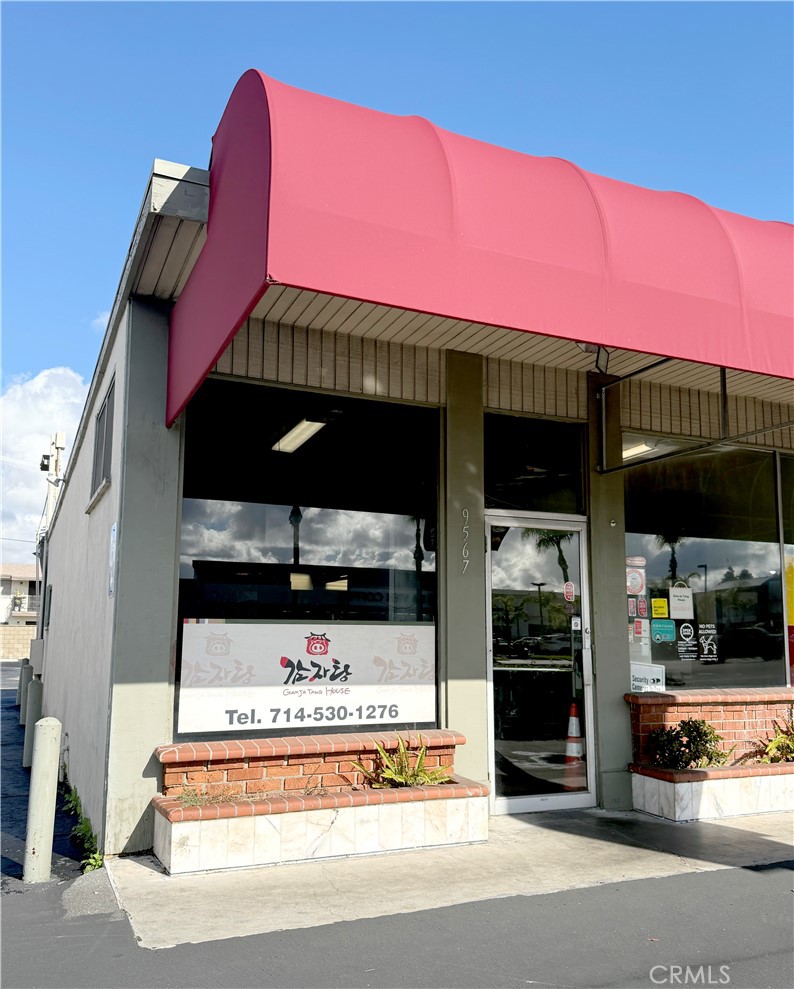 9567 Garden Grove Blvd