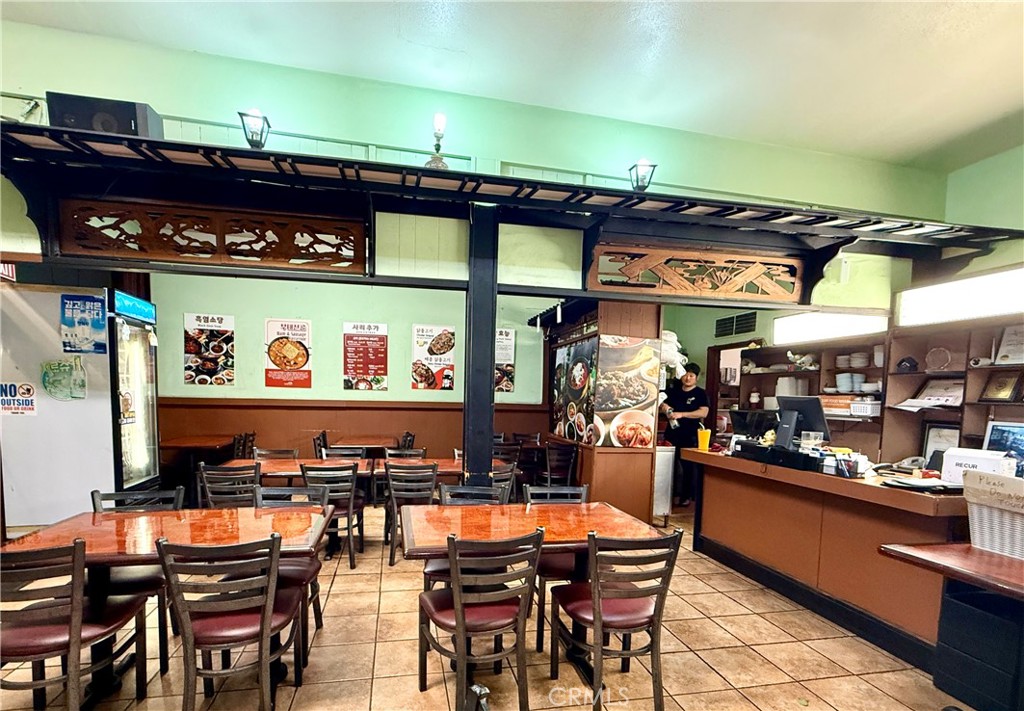 9567 Garden Grove Blvd