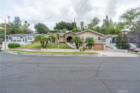 9434 Mclennan Avenue Northridge CA 91343