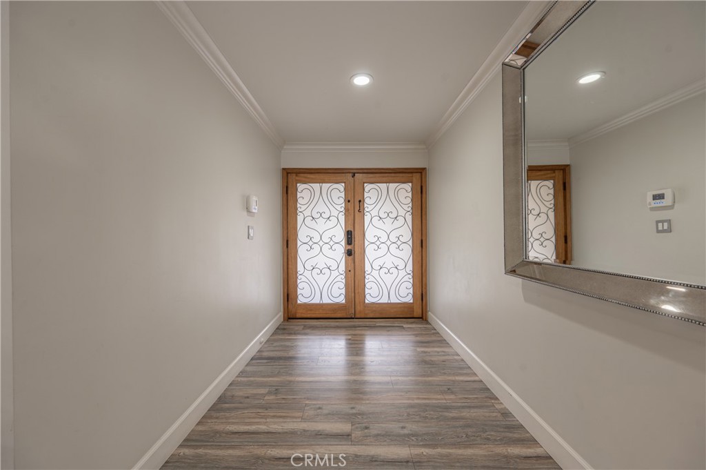 9434 Mclennan Avenue