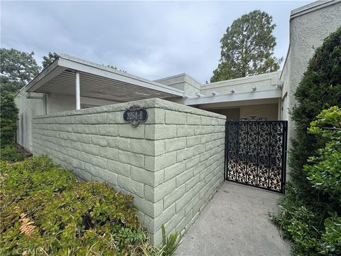 Photo of 2264 Via Puerta #B, Laguna Woods, CA 92637 (MLS # OC26092296)