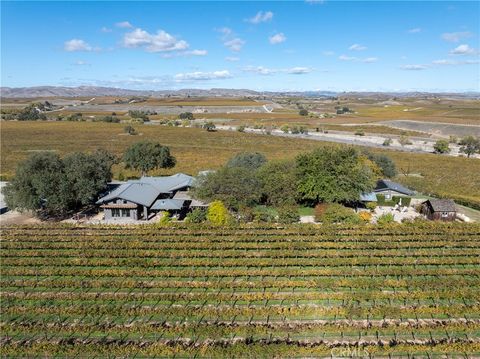 Tiny photo for 7790 Airport Road, Paso Robles, CA 93446 (MLS # NS26096797)