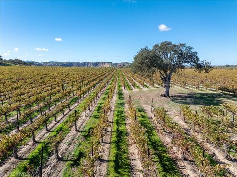 Tiny photo for 7790 Airport Road, Paso Robles, CA 93446 (MLS # NS26096797)