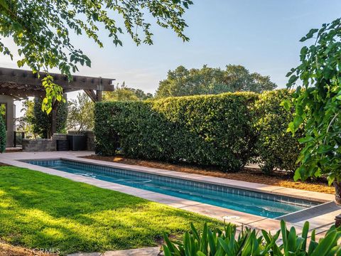 Tiny photo for 7790 Airport Road, Paso Robles, CA 93446 (MLS # NS26096797)