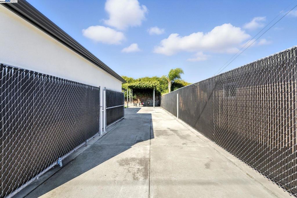Not Listed - Residential