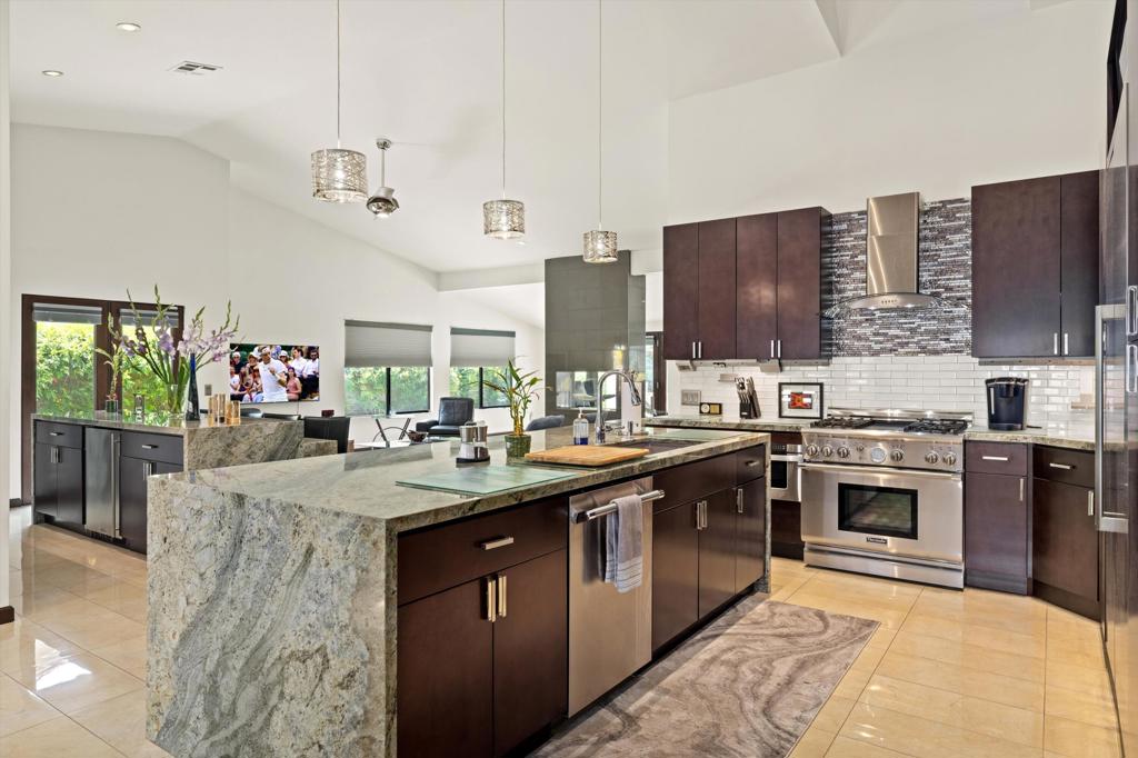 Tamarisk Estates - Residential