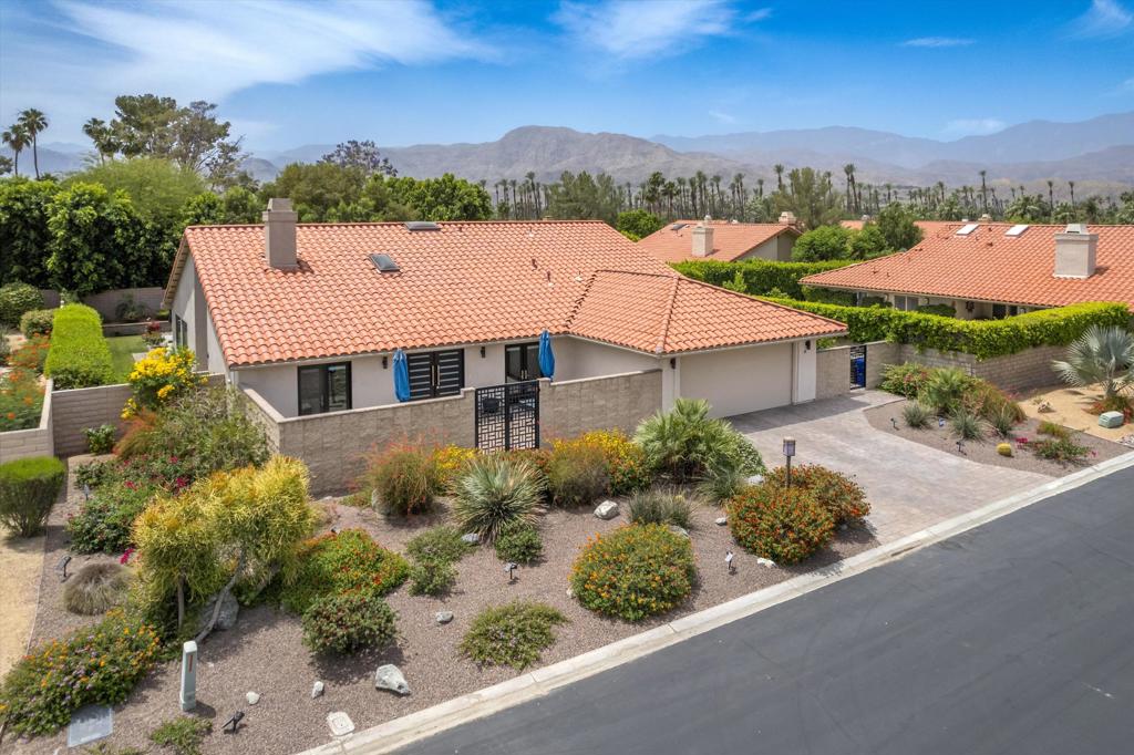 Tamarisk Estates - Residential