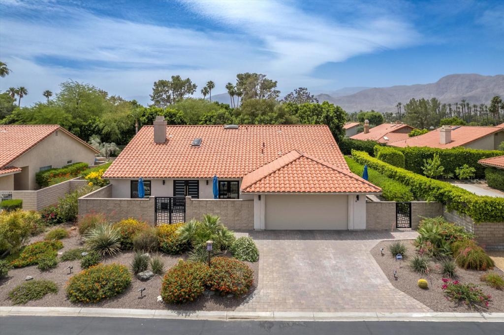 Tamarisk Estates - Residential