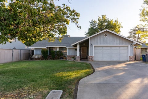 Photo of 1417 E 20th ST, Merced, CA 95340 (MLS # MC26167245)