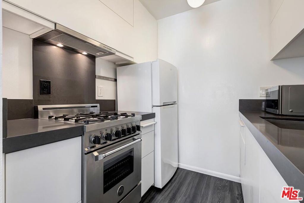 2311 4th Street 311