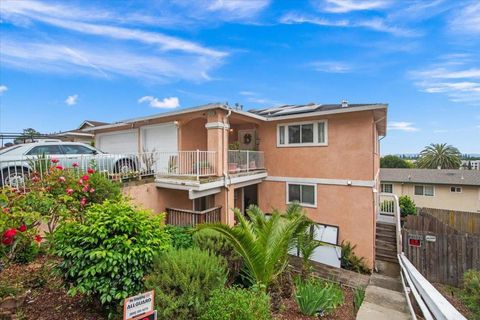 Photo of 25583 Spring Drive, Hayward, CA 94542 (MLS # ML82046692)