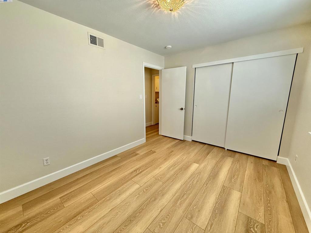 RHONEWOOD - Residential