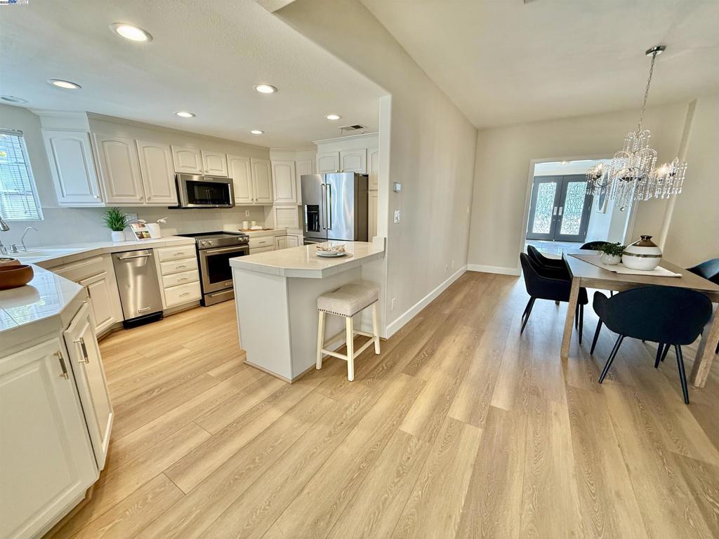 RHONEWOOD - Residential
