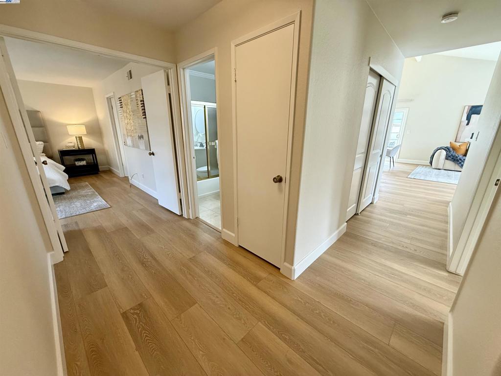 RHONEWOOD - Residential
