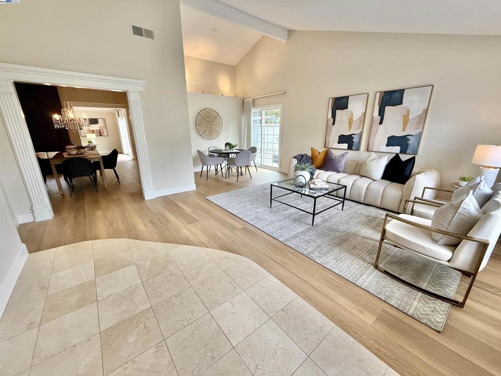 RHONEWOOD - Residential