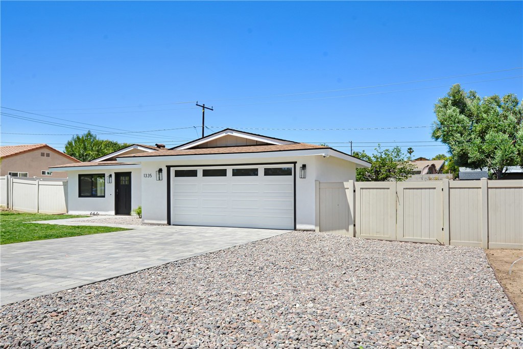1335 Beaumont