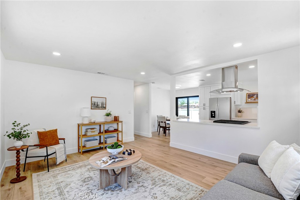 1335 Beaumont