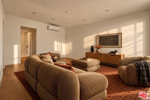 Photo of 420 S Sepulveda Boulevard #3, Los Angeles, CA 90049 (MLS # 26875619)