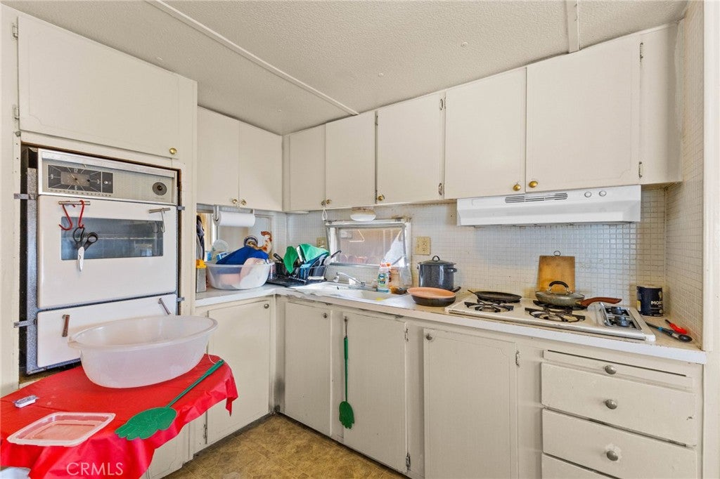 2075 W Rialto #29