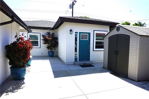 17406 Santa Isabel Fountain Valley CA 92708