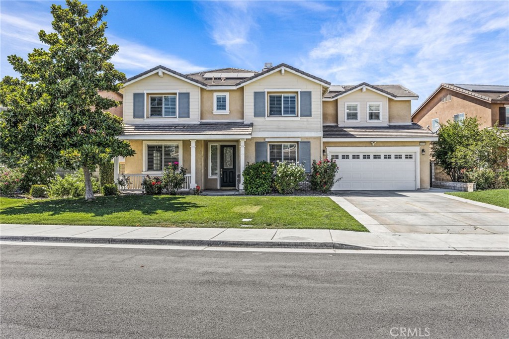 Specials for this week lease signing are - one time cleaning credit of $500. The house comes with paid off solar, so energy savings are included in the rent.
Spectacular turnkey 5 bedroom, 4 bathroom home located in a highly desirable community, complete with paid-off solar panels for energy savings. Garage has Tesla Car Charger. This spacious residence offers over 3,380 square feet of living space on a generous 7,800+ square foot lot. As you step inside, you are welcomed by luxury vinyl plank flooring, modern paint, and soaring ceilings that enhance the open floor plan. The inviting family room features a cozy fireplace and built-in shelving, seamlessly flowing into the dining area and chef’s kitchen. The kitchen is equipped with built-in stainless steel appliances, a center island, and plenty of cabinet and countertop space, making it perfect for everyday living and entertaining. A convenient main floor bedroom and full bathroom provide ideal accommodations for overnight guests or multi-generational living. Upstairs, you’ll find a versatile loft, four additional bedrooms, and three more bathrooms. The spacious primary suite boasts its own private bathroom with a walk-in shower, soaking tub, and dual-sink vanity for ultimate relaxation. Outside, the backyard offers a concrete patio with ample room for entertaining, plus plenty of open space for children and pets to enjoy. With its thoughtful layout, modern upgrades, and move-in ready condition, this exceptional home won’t last long—schedule your showing today!