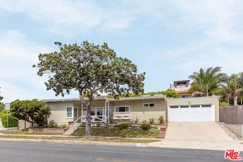 Photo of 5283 Thornburn Street, Los Angeles, CA 90045 (MLS # 26705679)