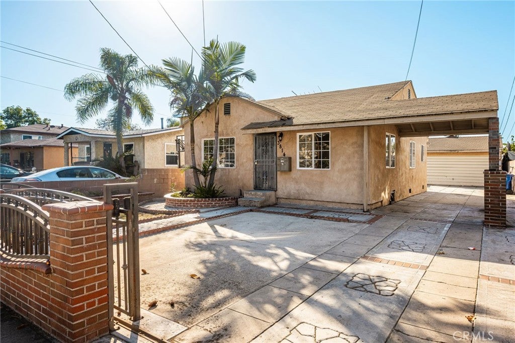 3814 Bell Avenue