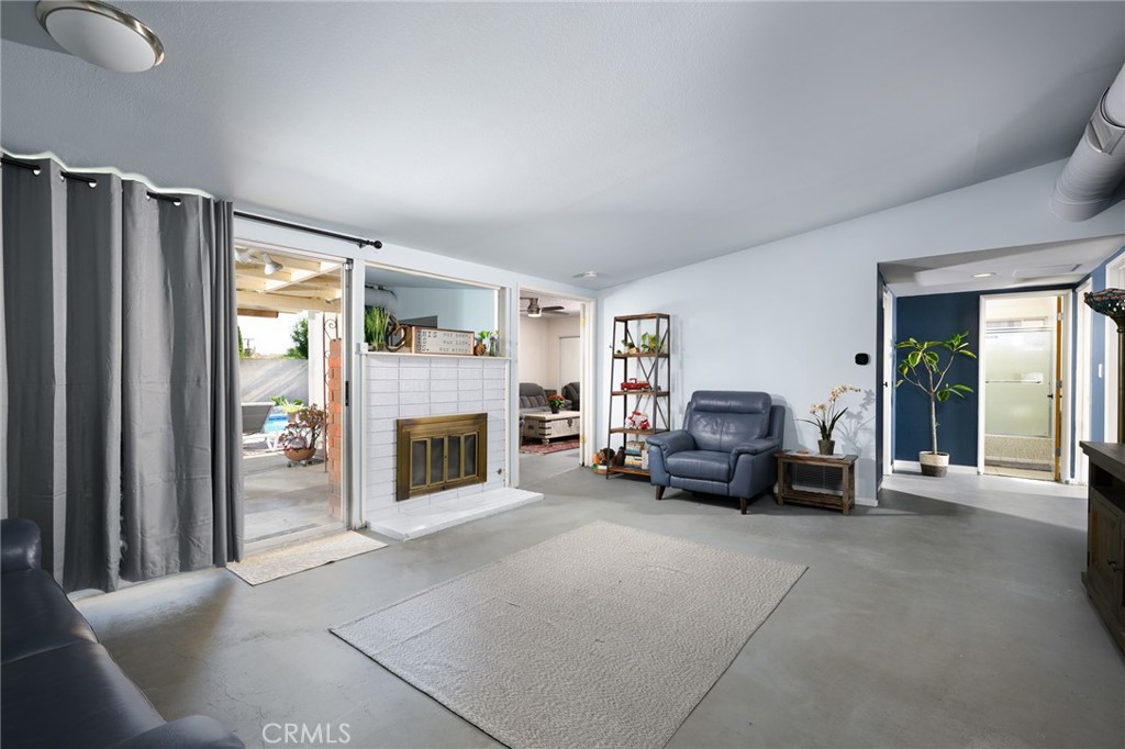 9262 Joyzelle Drive