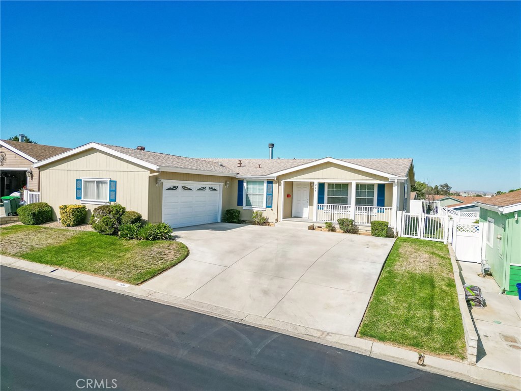 10961 Desert Lawn Drive 428