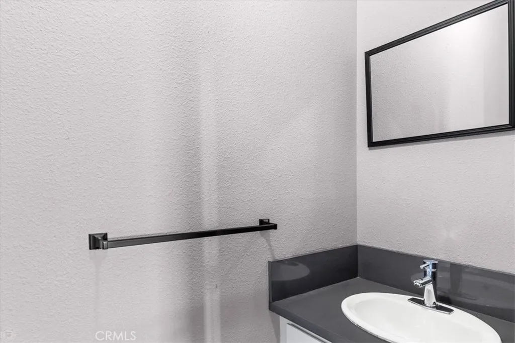 Los Banos, California 93635, United States, 3 Bedrooms Bedrooms, ,4 BathroomsBathrooms,Residential,Active,24920