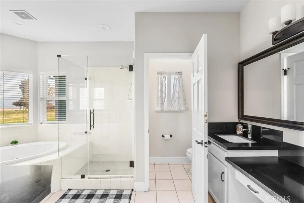 Los Banos, California 93635, United States, 3 Bedrooms Bedrooms, ,4 BathroomsBathrooms,Residential,Active,24920