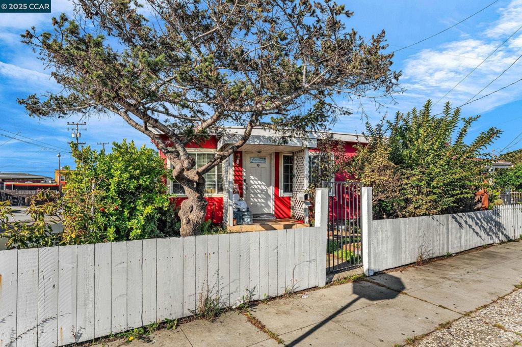 SAN PABLO VILLA - Residential