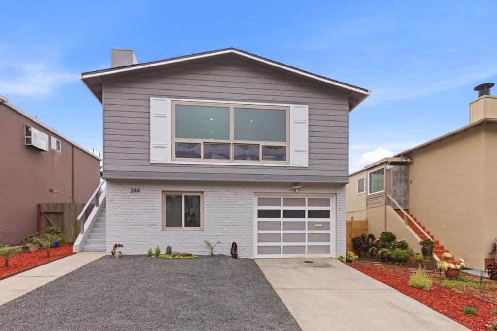 244 Catalina Avenue