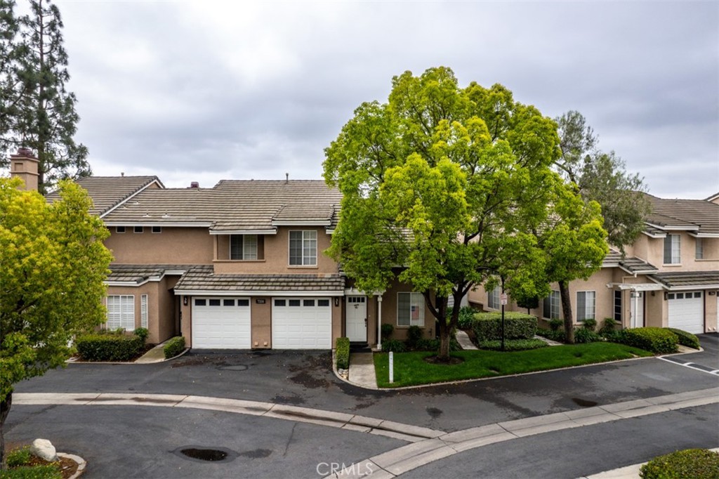 Welcome home to 7331 Belpine Pl. #31, a beautifully maintained and move-in ready END UNIT townhome in the heart of Rancho Cucamonga. Priced at $588,888, this charming 3-bedroom, 2.5 -bath residence offers comfort, warmth, and an ideal layout for everyday living.
Step into the light-filled living and dining area, where the fireplace is already glowing, inviting you to relax and unwind. The kitchen opens to the family area, keeping everyone connected whether you’re preparing meals or hosting loved ones.
Upstairs, you’ll find all three bedrooms, including a generous primary suite with a walk-in closet and private bath, plus two spacious secondary bedrooms perfect for guests, family, or a home office.
Enjoy:
• Attached one-car garage with direct access
• Private covered patio for outdoor living
• Guest parking conveniently located right in front of the unit
• Low HOA – only $275/month
• Close proximity to shopping, parks, schools, and major freeways
This warm and welcoming home is nestled in a peaceful, well-kept community that has pools, spa and clubhouse —ready for you to move in and make it your own. Come see it this weekend and make us an offer we can’t refuse!