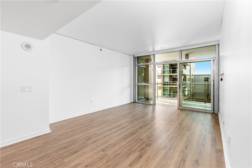 13650 Marina Pointe Drive 506