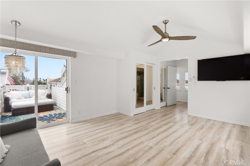 Lido Peninsula (LIPN) - Manufactured In Park