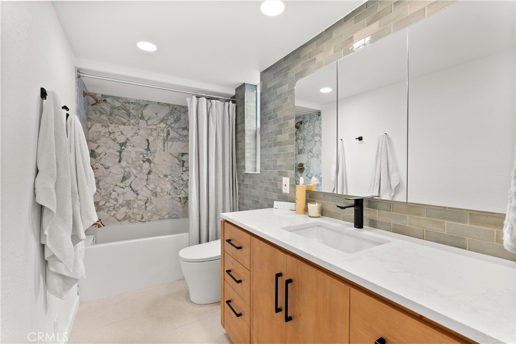 Lido Peninsula (LIPN) - Manufactured In Park