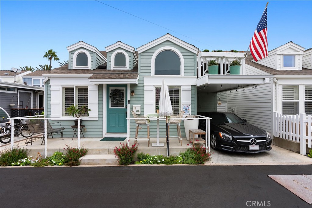 Fully remodeled coastal home in Newport Beach’s coveted Lido Peninsula Resort—this 2-bedroom, 2-bath property with a versatile loft/office space offers luxury beach living just steps from the bay. The open-concept layout features a designer kitchen with quartz countertops, Zellige tile backsplash, Fisher & Paykel French door refrigerator, new oven, and a custom pantry with pull-out coffee station.
The primary suite includes dual mirrored closets, updated flooring, and a spa-style bath with bidet toilet, Robern lighted medicine cabinet, and sleek modern finishes. The downstairs en suite bedroom features a new sliding glass door with built-in louvers, acoustic pocket door, and a custom Closet Solutions system with integrated floor hatch access.
Both bathrooms are fully renovated with Ann Sacks stone, Jacuzzi soaking tub, Toto Washlet toilets, and designer vanities. Additional upgrades include mini-split A/C and heating (installed 2021 and recently serviced), expanded oak stair treads with cable railing, full PEX repipe, new gutters, and an extended front porch with outdoor cable railing.
Enjoy resort-style amenities and the best of coastal living in one of Newport Beach’s most desirable waterfront communities. Highlights are a private beach, a refreshing pool and hot tub heated year round, a clubhouse for social gatherings, and a state-of-the-art gym. Beyond the confines of this resort-like community, the wonders of Newport Beach await. A short distance away, discover the pristine sands of the beach and indulge in retail therapy at Lido Marina Village. Indulge in world-class dining at renowned establishments like Nobu, Cannery, Malibu Farms, and more. In a realm where privacy, luxury, and convenience converge, this residence stands as a beacon of coastal perfection. Don't miss the chance to call this haven your home—where every moment is a celebration of life on the Lido Peninsula. Land Lease of $3,146/Mo. Ask about our low property taxes.