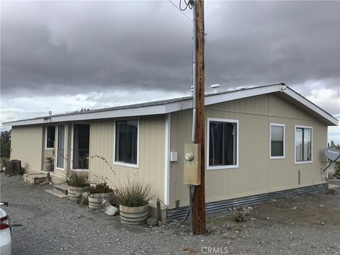 2830 Phelan Road Phelan CA 92371