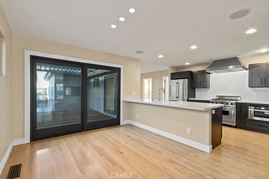 Corona del Mar South of PCH (CDMS) - Residential Lease