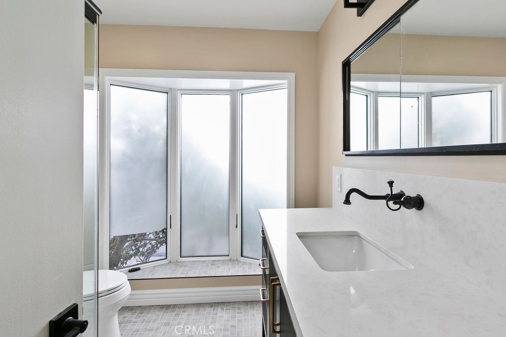 Corona del Mar South of PCH (CDMS) - Residential Lease