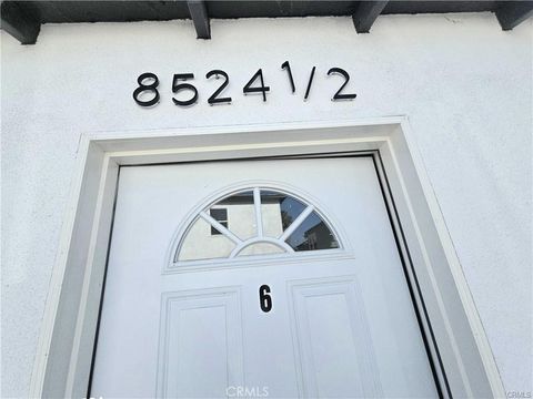 Photo of 8524 Beverlywood Street #8524 1/2, Los Angeles, CA 90034 (MLS # DW25221225)