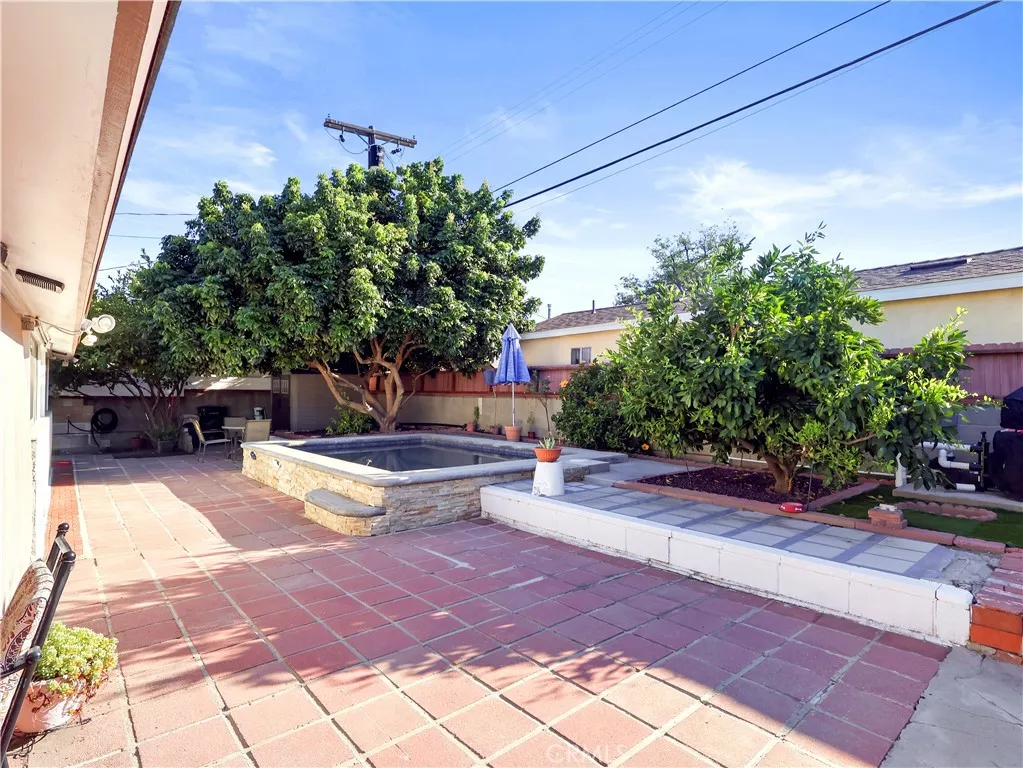 Panorama City, California 91402, United States, 3 Bedrooms Bedrooms, ,1 BathroomBathrooms,Residential,Active,216267