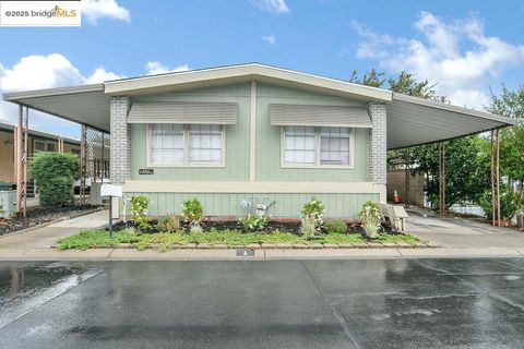 Photo of 1 1 Mark Lane Ln, Antioch, CA 94509 (MLS # 41114990)