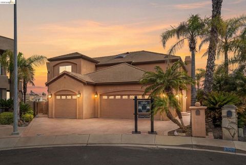 Photo of 96 Shell Place Pl, Discovery Bay, CA 94505 (MLS # 41132306)