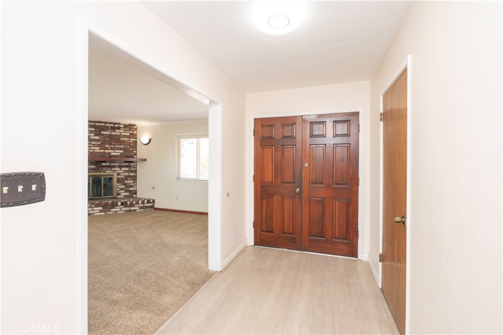 1736 Sumner