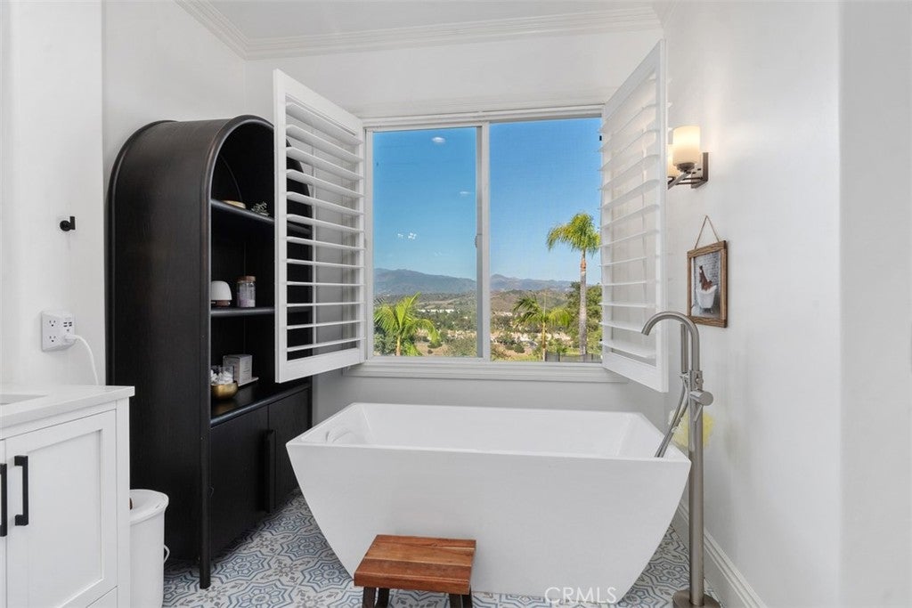 23888 Skyline, Mission Viejo CA 92692 - Photo 46