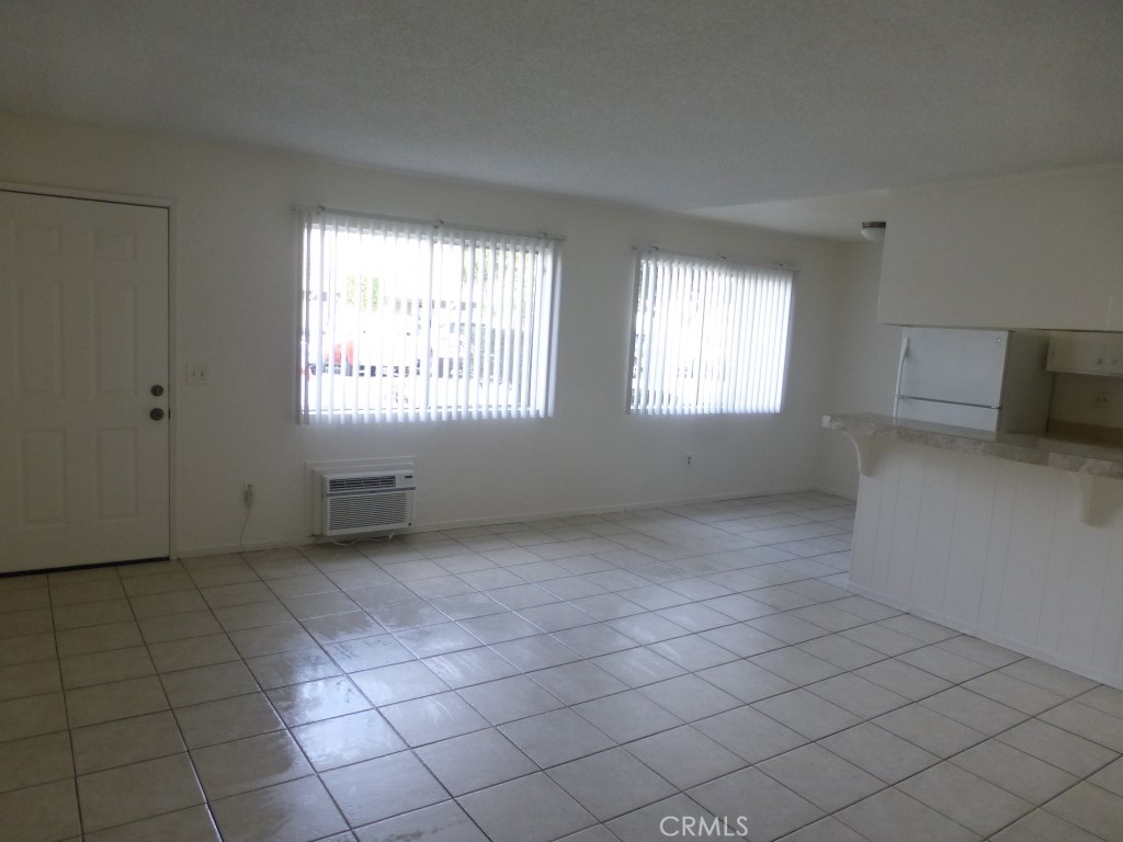 Holiday Harbor - Residential Lease